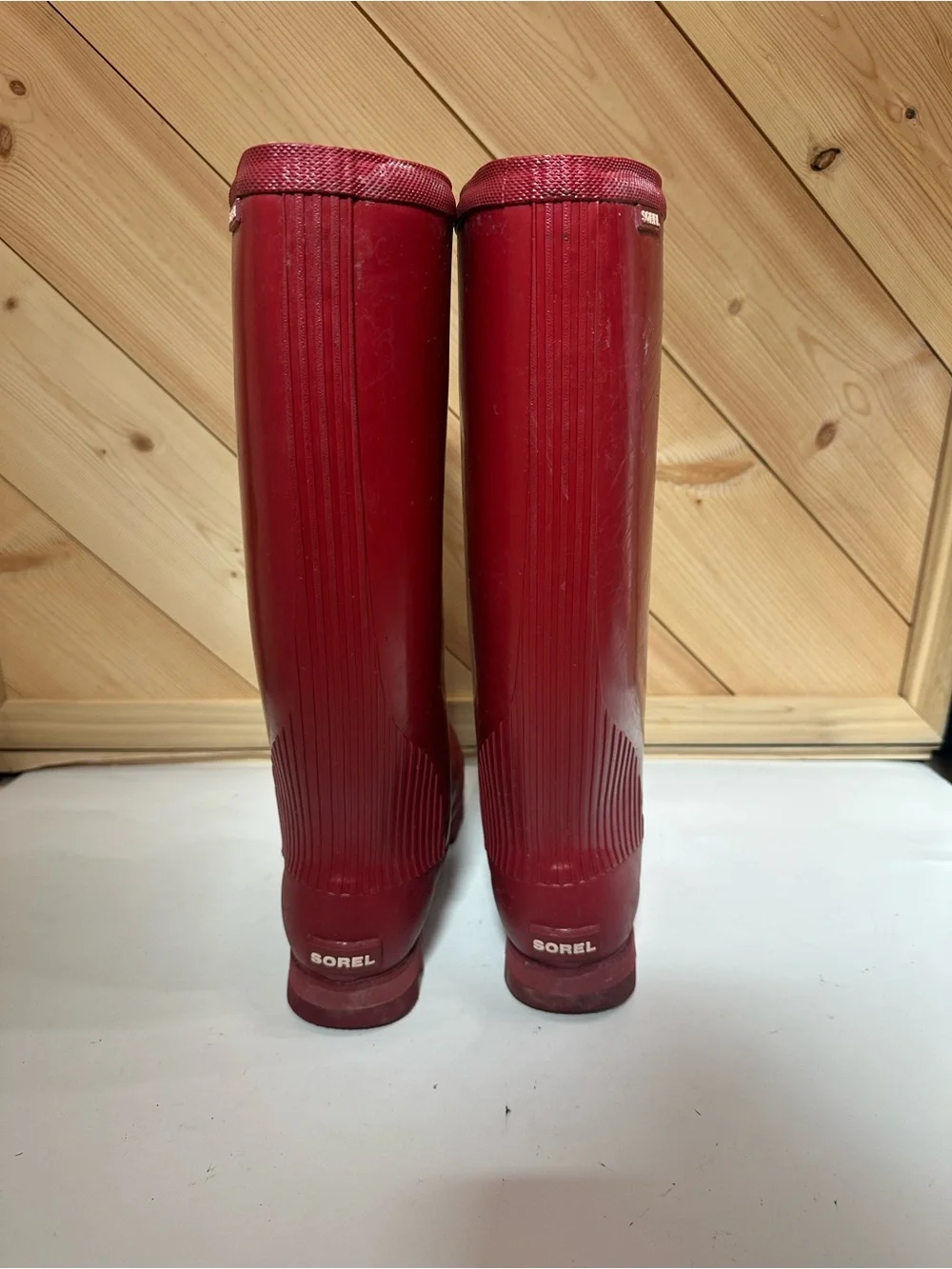 Sorel Glossy Tall Red Winter And Rain Boots Woman’s Size 8